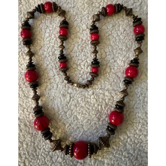Vintage 1980-1990 Red Onyx beaded necklace. - Picture 1 of 6